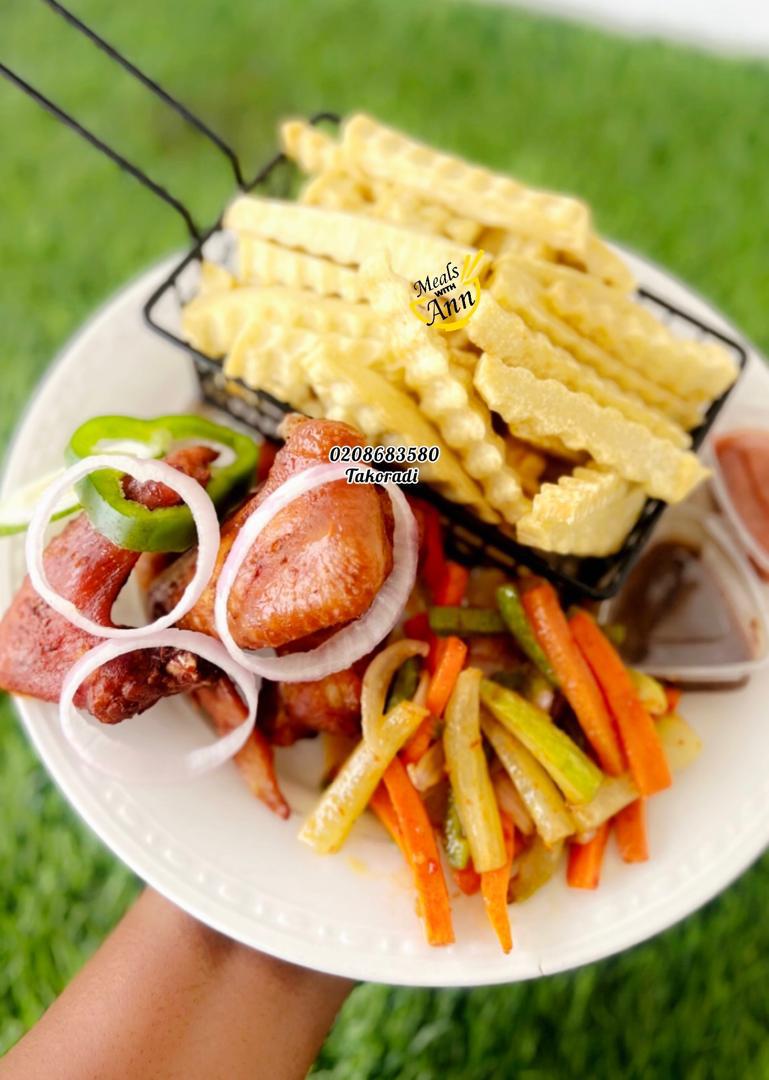 Chicken and chips plate